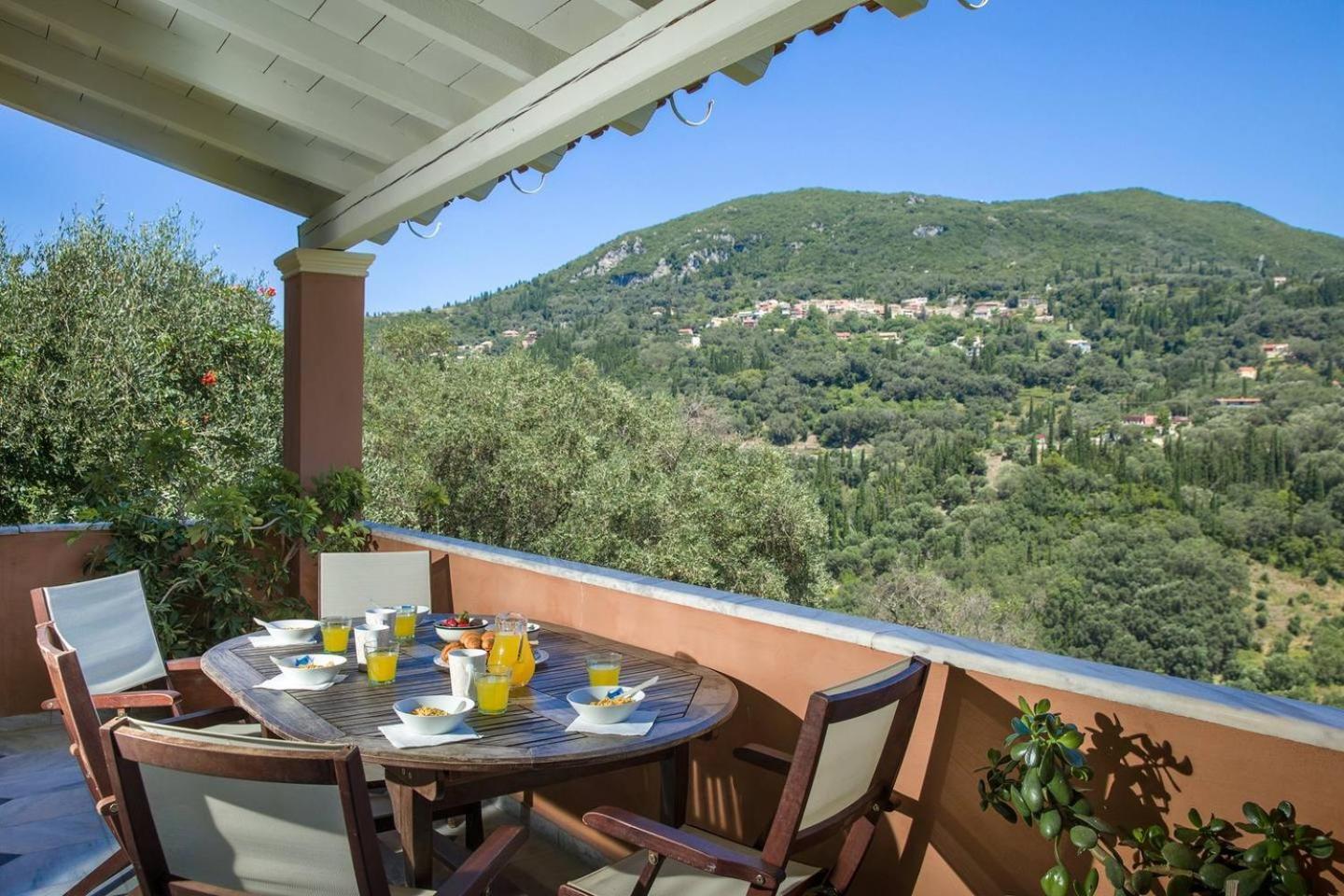 Villa Marili Kato Garouna